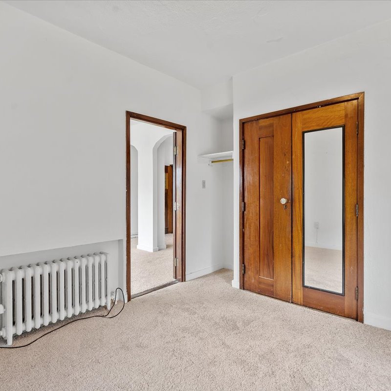 interior of 342 S. Highland Ave, Apt. 12B