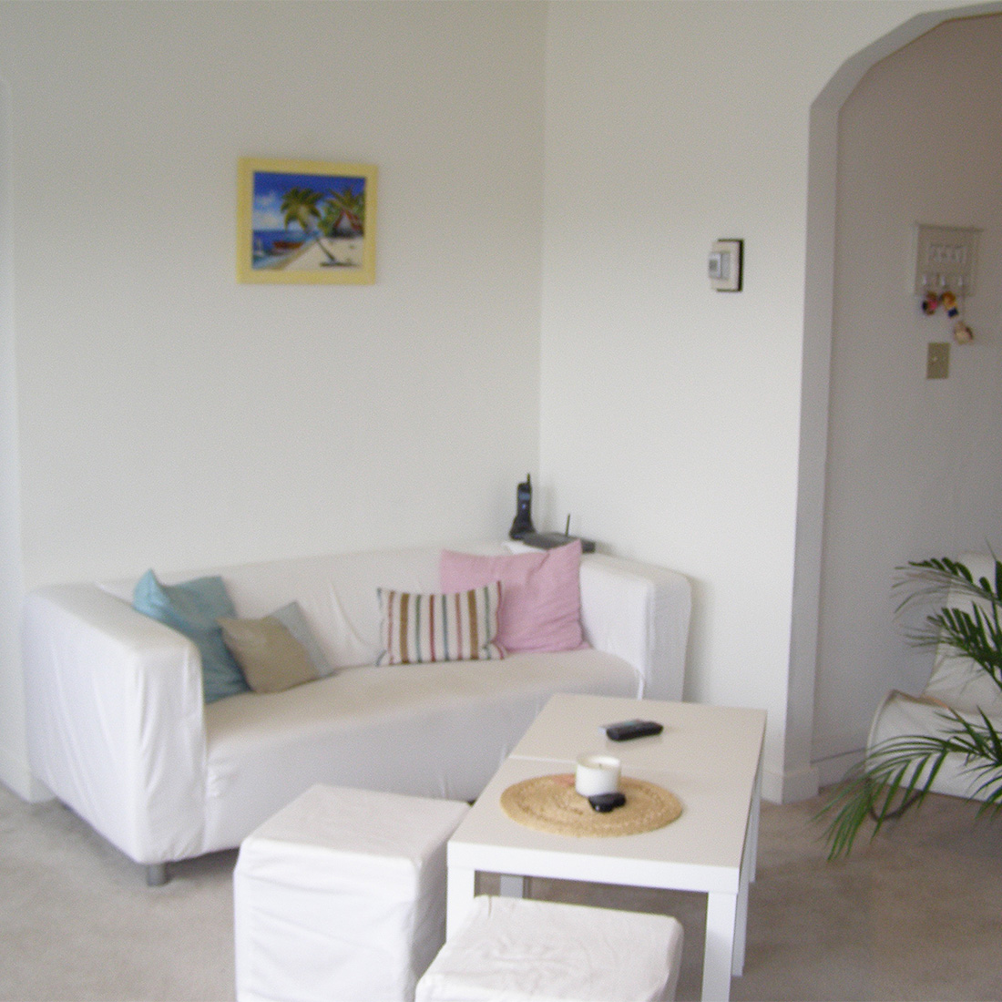 interior of 342 S. Highland Ave, Apt. 16B