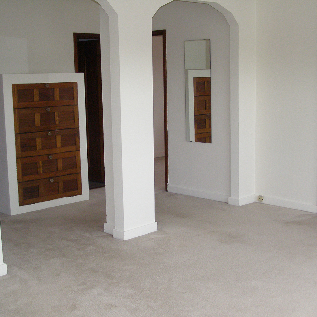 interior of 342 S. Highland Ave, Apt. 16B